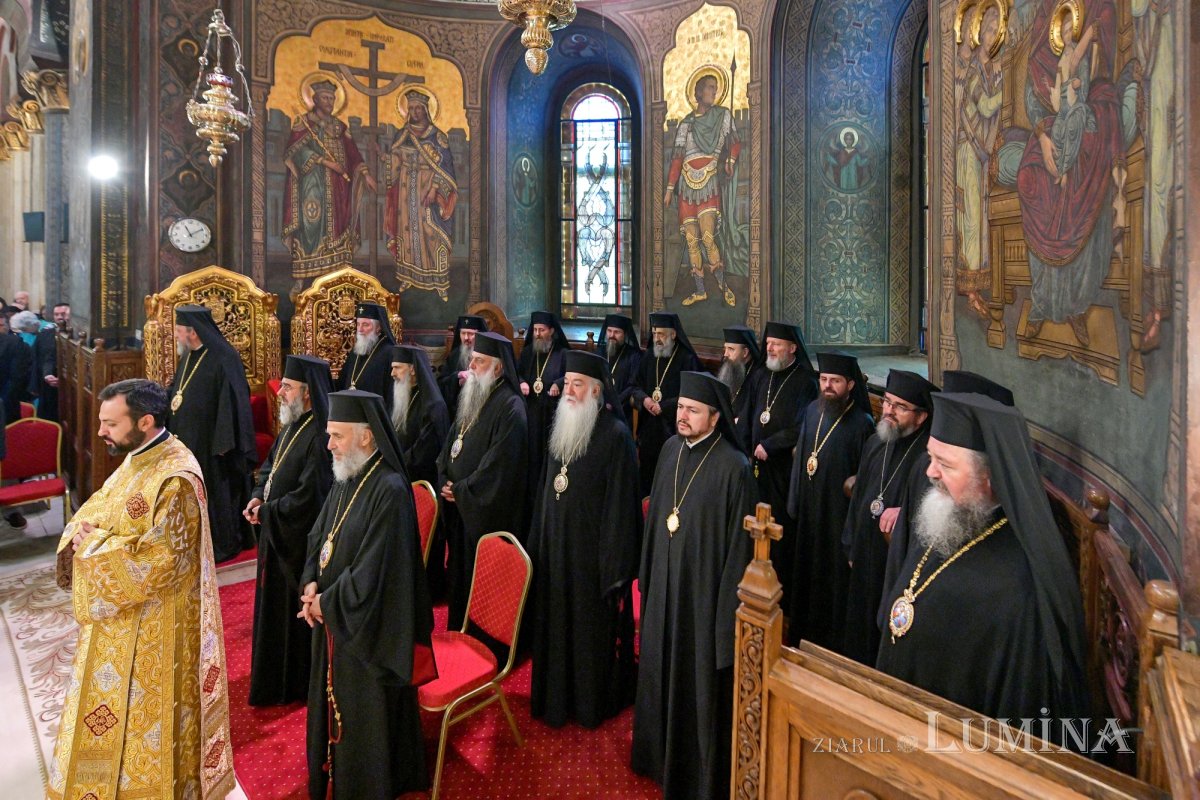 16 ani de patriarhat ai Preafericitului Părinte Daniel 270083