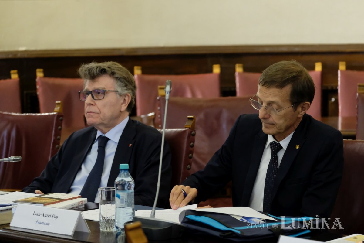 A XX-a ediție a Seminarului academic internațional „Penser l’Europe” 270004