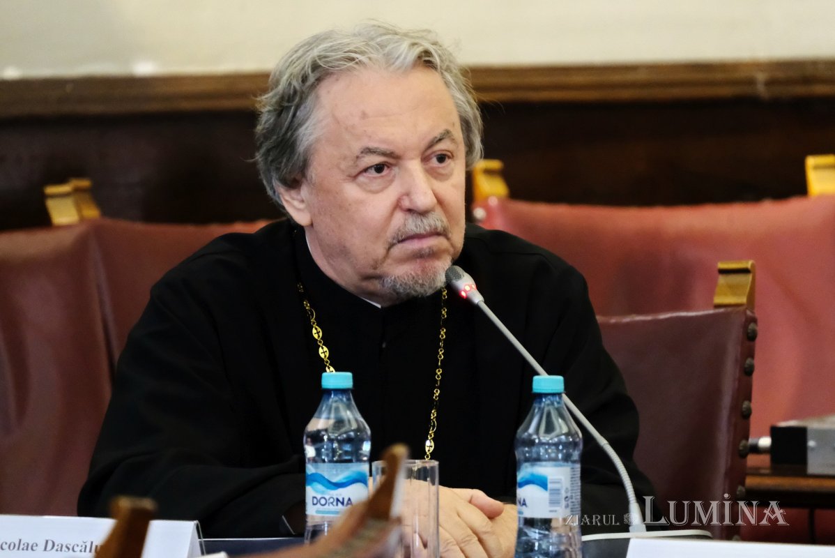 A XX-a ediție a Seminarului academic internațional „Penser l’Europe” 270008