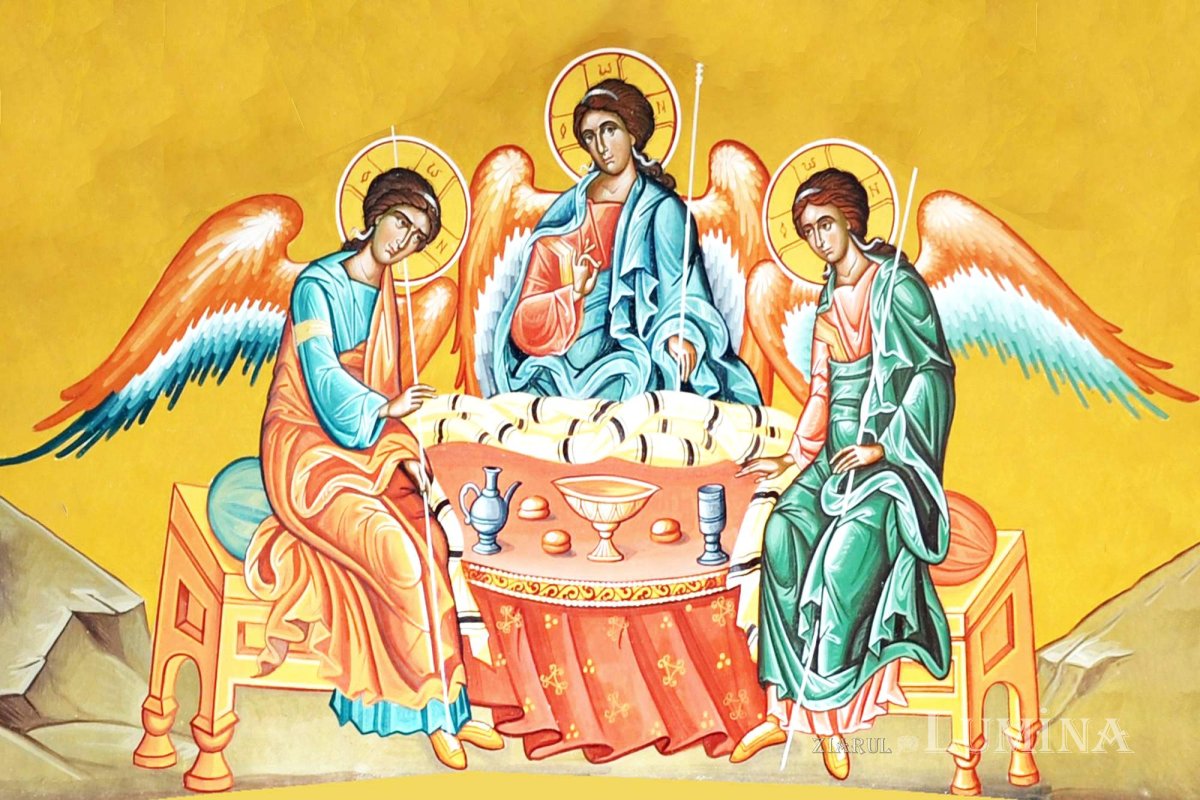 Adorarea Preasfintei Treimi 270281