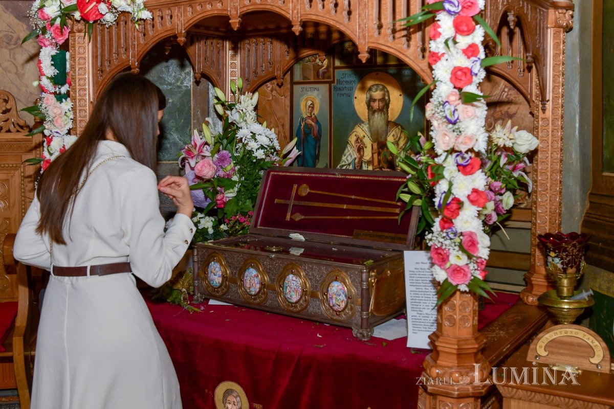 Cinstirea Sfântului Mucenic Ciprian la biserica sa din Capitală 270404