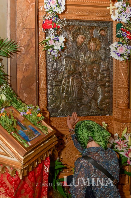 Cinstirea Sfântului Mucenic Ciprian la biserica sa din Capitală 270415