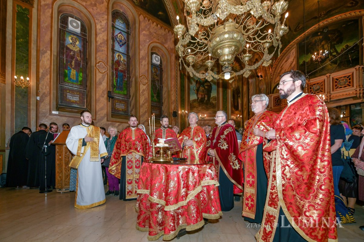 Cinstirea Sfântului Mucenic Ciprian la biserica sa din Capitală 270441