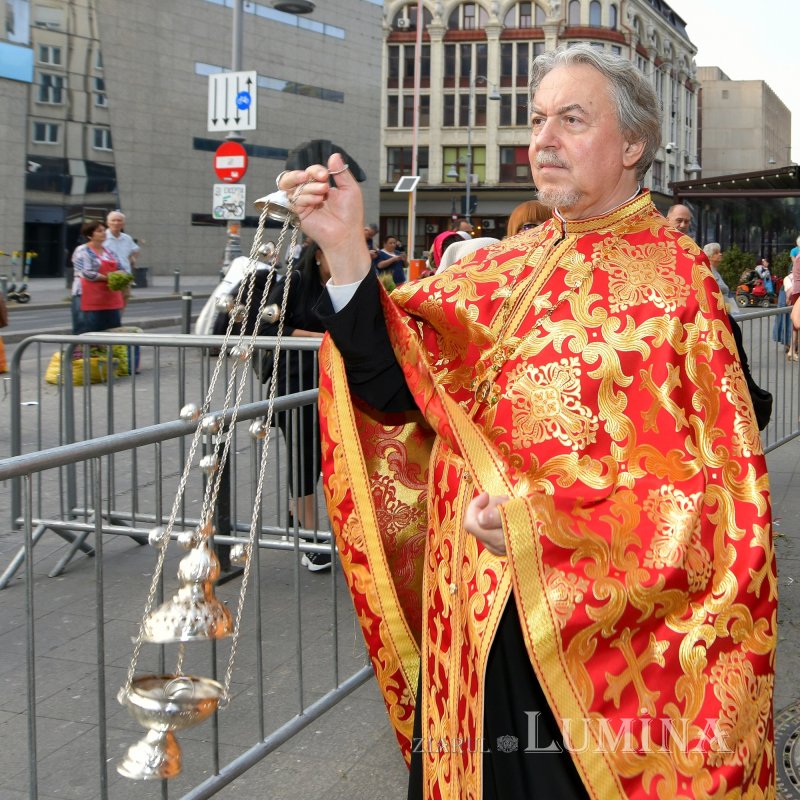 Cinstirea Sfântului Mucenic Ciprian la biserica sa din Capitală 270448