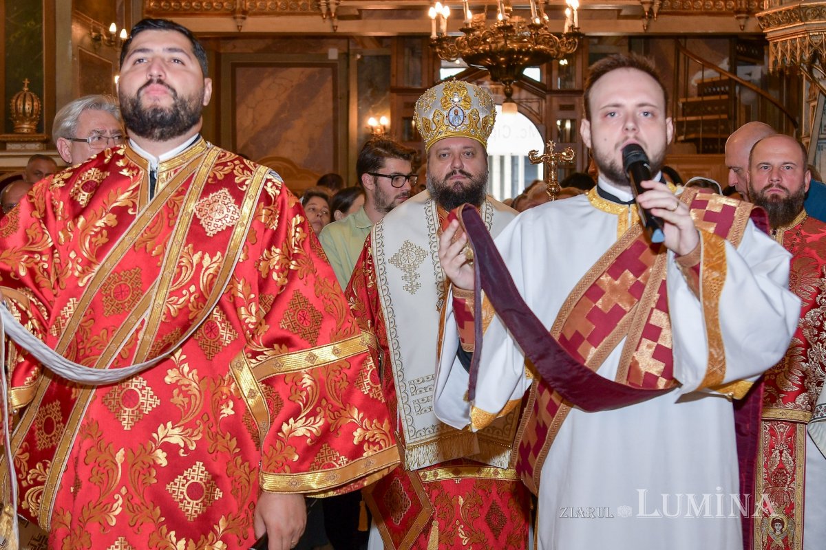 Cinstirea Sfântului Mucenic Ciprian la biserica sa din Capitală 270461