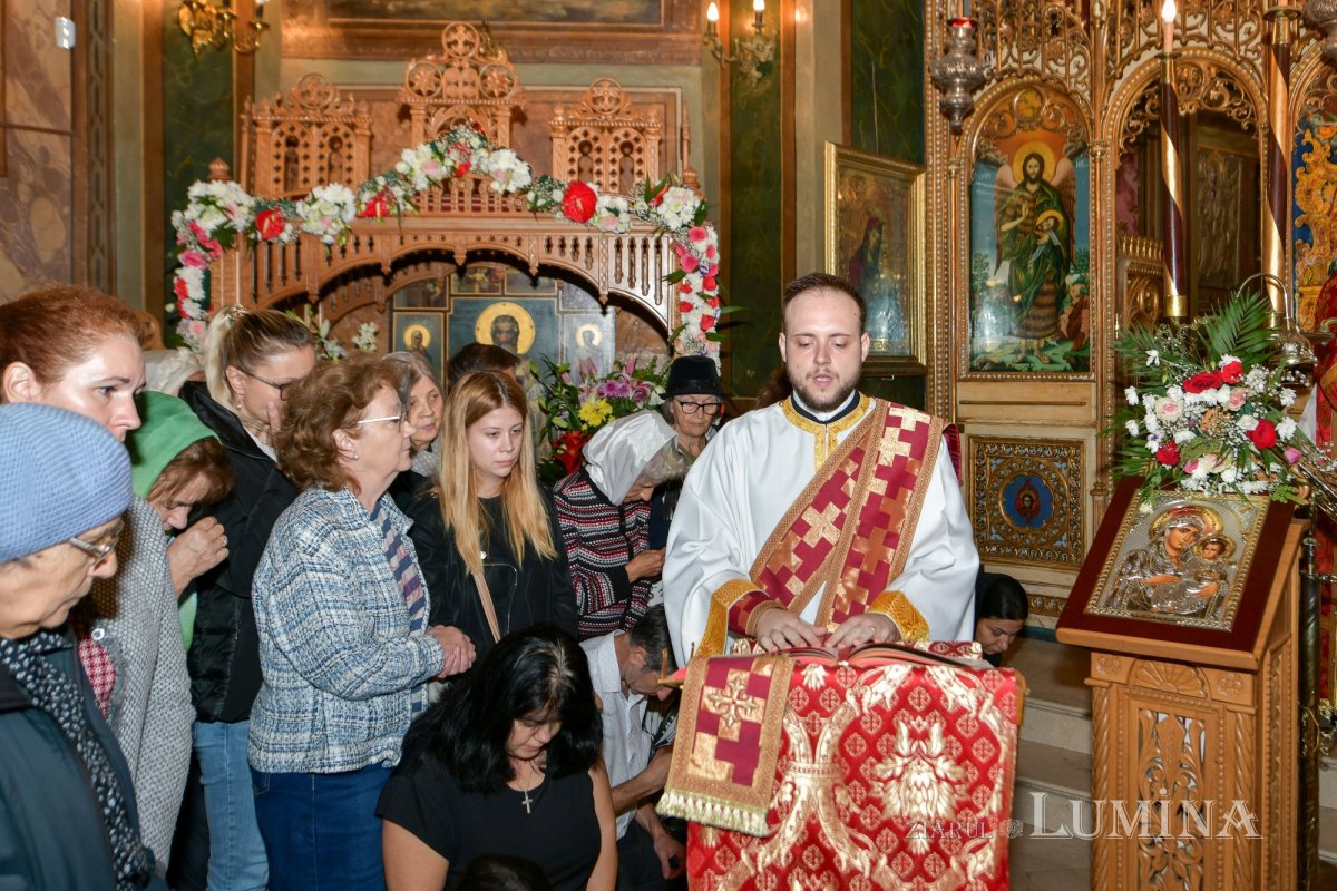 Cinstirea Sfântului Mucenic Ciprian la biserica sa din Capitală 270483