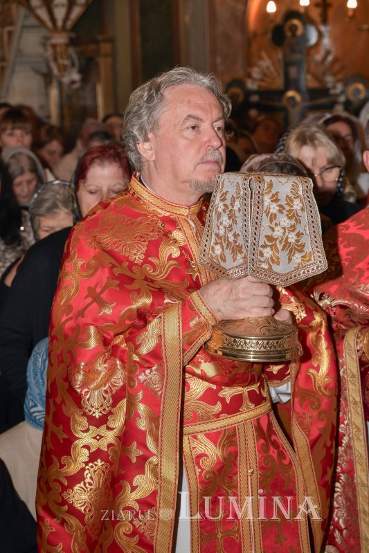 Cinstirea Sfântului Mucenic Ciprian la biserica sa din Capitală 270489