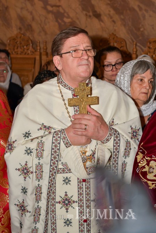Cinstirea Sfântului Mucenic Ciprian la biserica sa din Capitală 270492