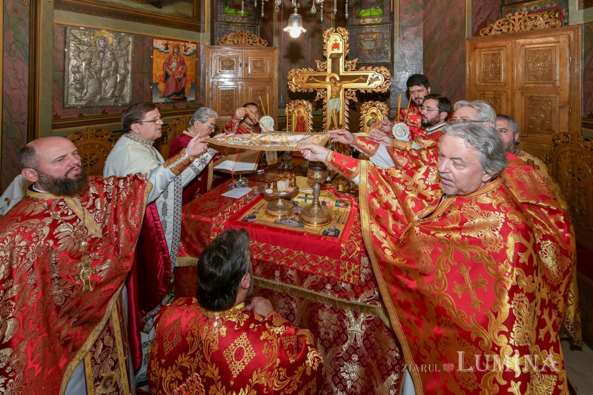 Cinstirea Sfântului Mucenic Ciprian la biserica sa din Capitală 270502