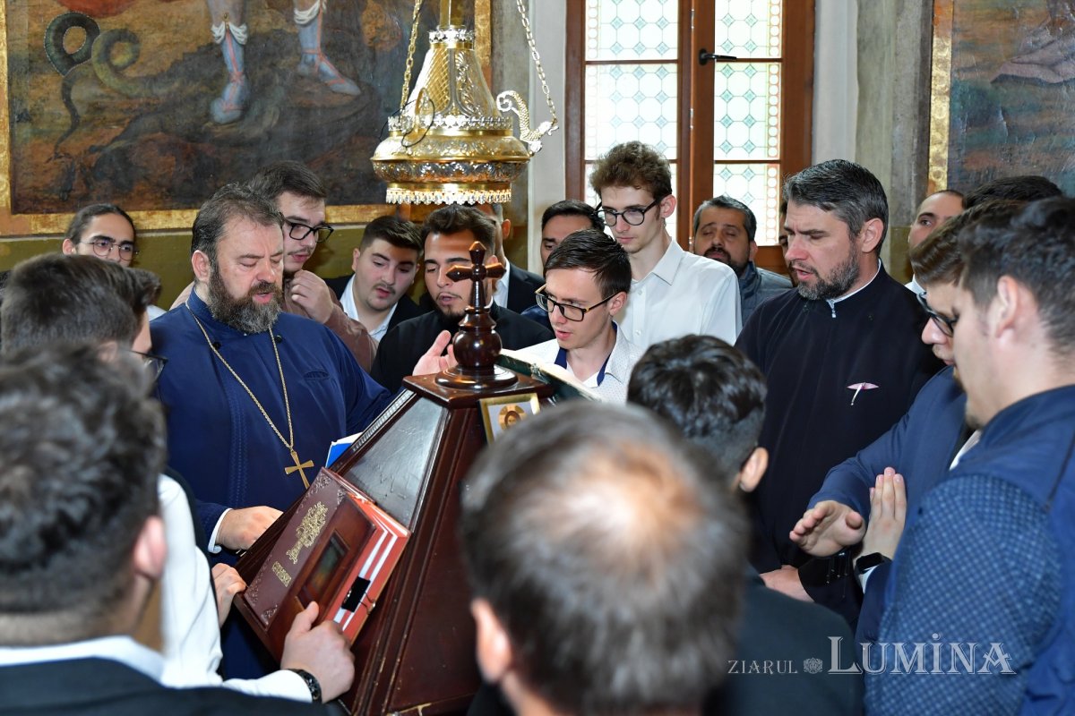 Început de an universitar pentru teologii bucureșteni 270368