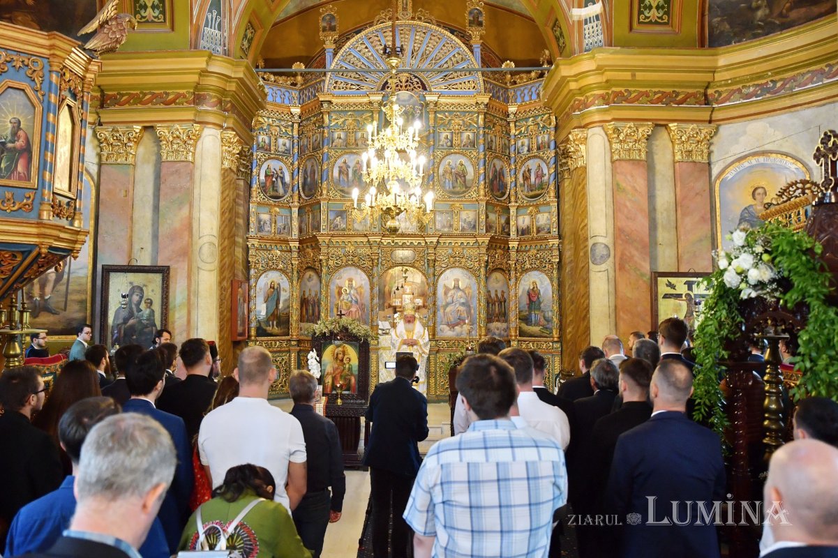 Început de an universitar pentru teologii bucureșteni 270370