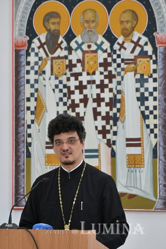 Început de an universitar pentru teologii bucureșteni 270395