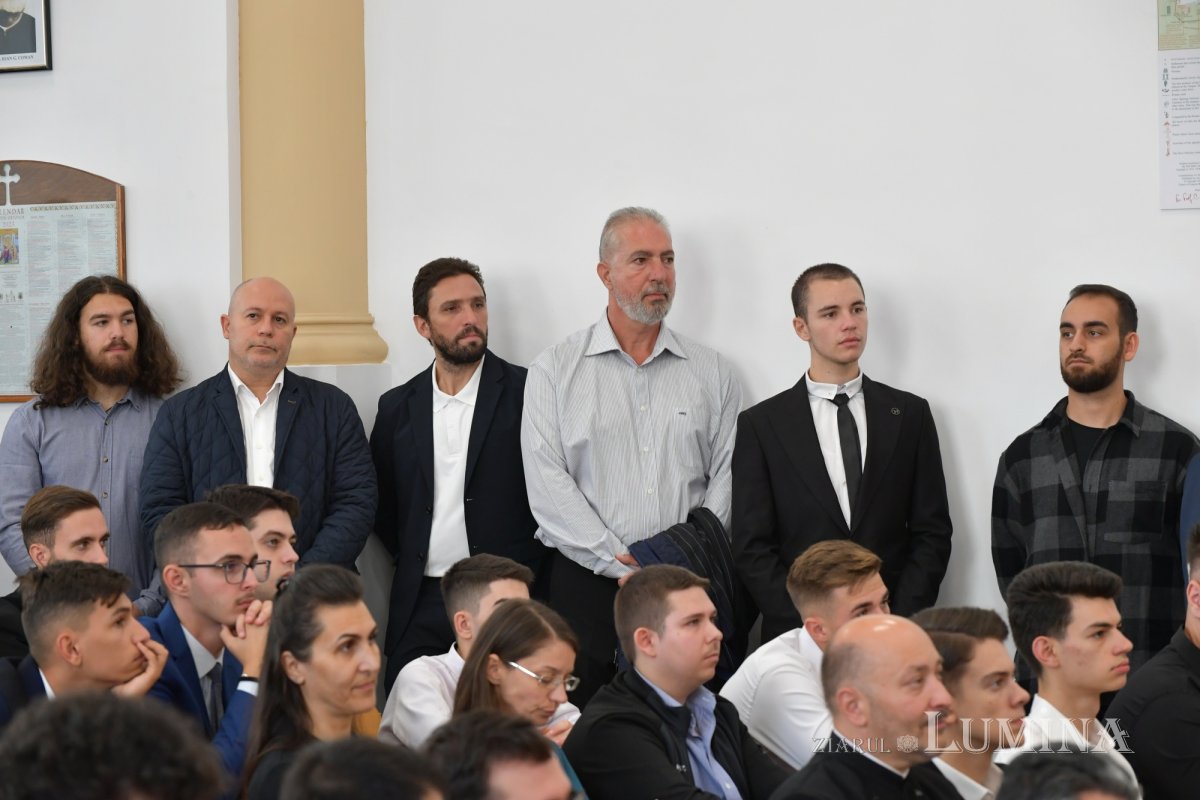 Început de an universitar pentru teologii bucureșteni 270397