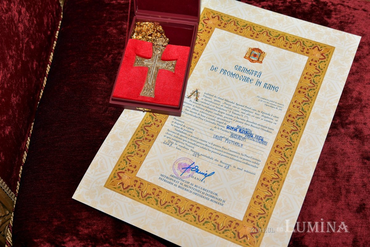 Ridicări în rang pentru ostenitori din administrația bisericească 270637