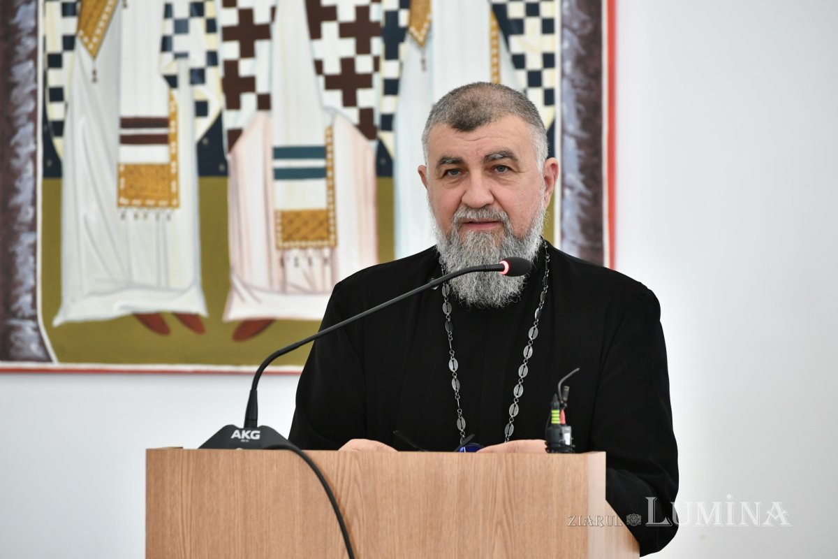 „Cartea familiei Stăniloae” 270611