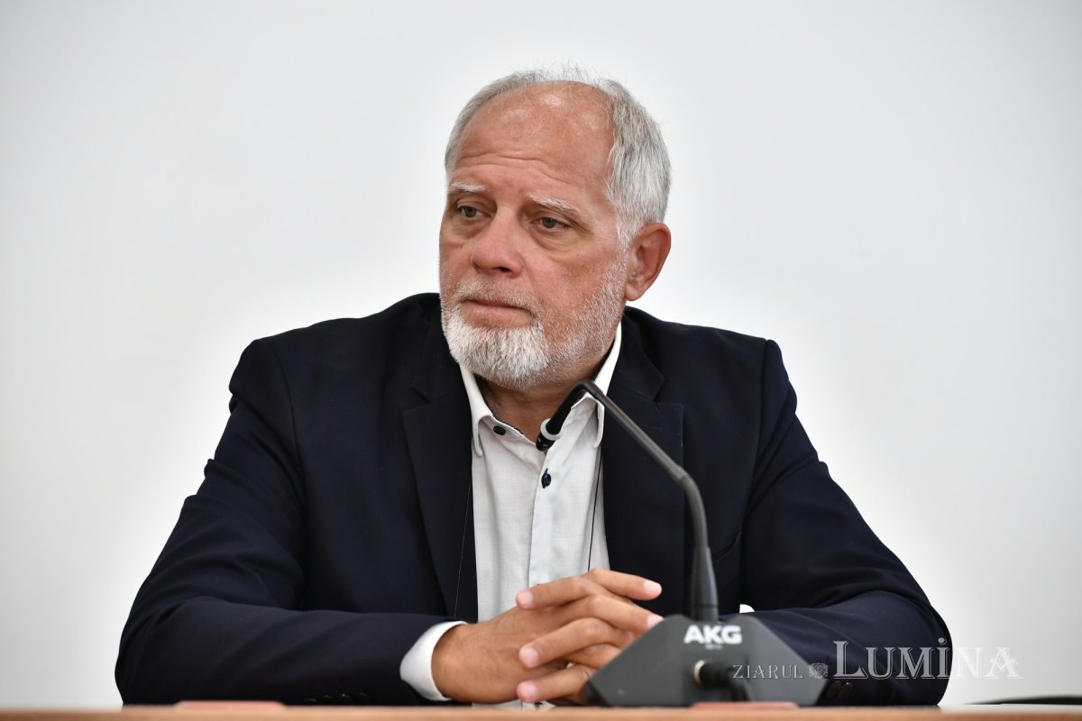 „Cartea familiei Stăniloae” 270615