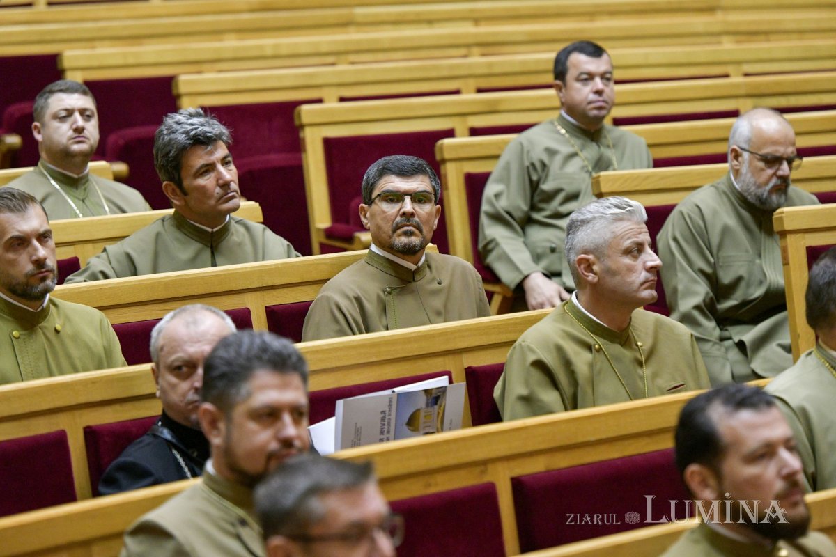 Preoții militari din MApN s-au reunit la Palatul Patriarhiei 270840