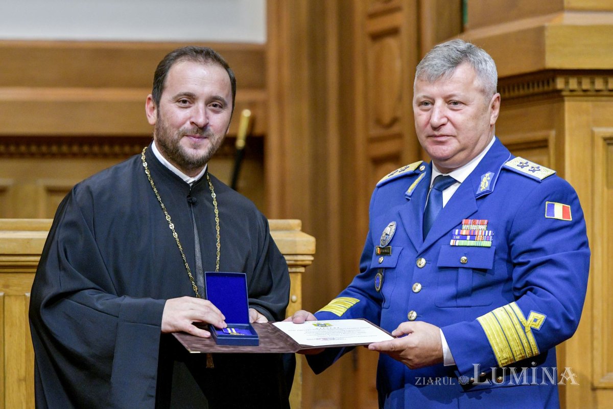 Preoții militari din MApN s-au reunit la Palatul Patriarhiei 270856