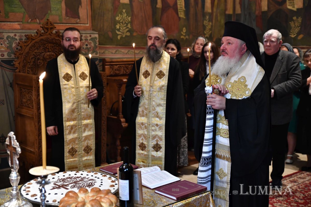 Lucrare a Sfântului Chiril al Alexandriei în traducerea părintelui Stăniloae 270921