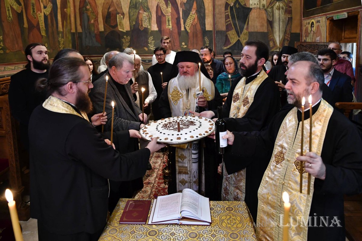 Lucrare a Sfântului Chiril al Alexandriei în traducerea părintelui Stăniloae 270928