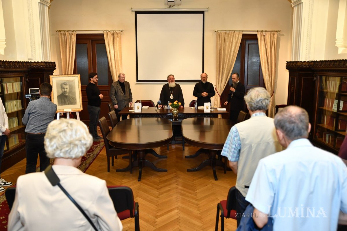 Lucrare a Sfântului Chiril al Alexandriei în traducerea părintelui Stăniloae 270936