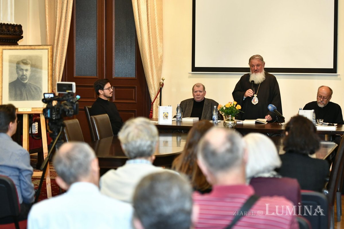 Lucrare a Sfântului Chiril al Alexandriei în traducerea părintelui Stăniloae 270944