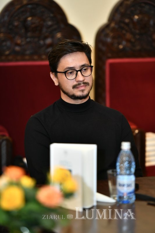 Lucrare a Sfântului Chiril al Alexandriei în traducerea părintelui Stăniloae 270946