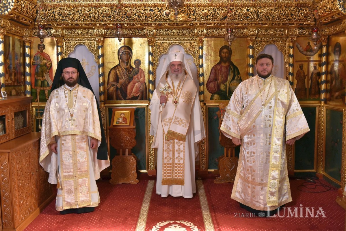 „Atitudinea părintească a Mântuitorului este lumină pentru comportamentul fiecărui creștin” 271144