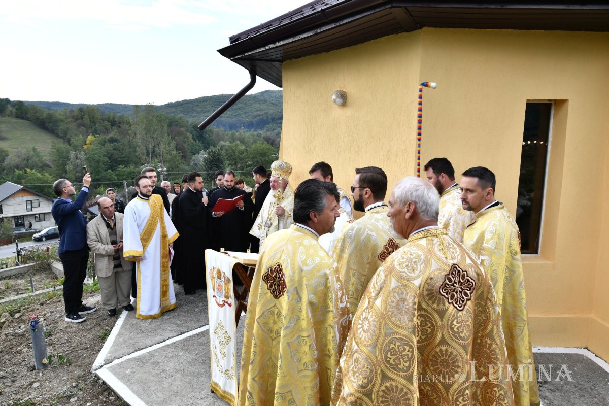 Sfințirea Bisericii „Sfânta Cuvioasă Parascheva” din Măgura 271287