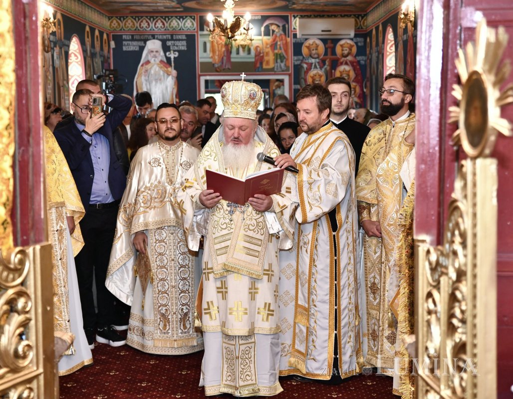 Sfințirea Bisericii „Sfânta Cuvioasă Parascheva” din Măgura 271302