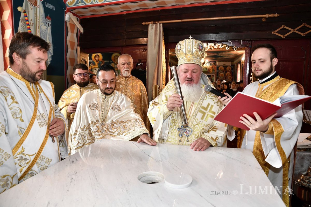 Sfințirea Bisericii „Sfânta Cuvioasă Parascheva” din Măgura 271304