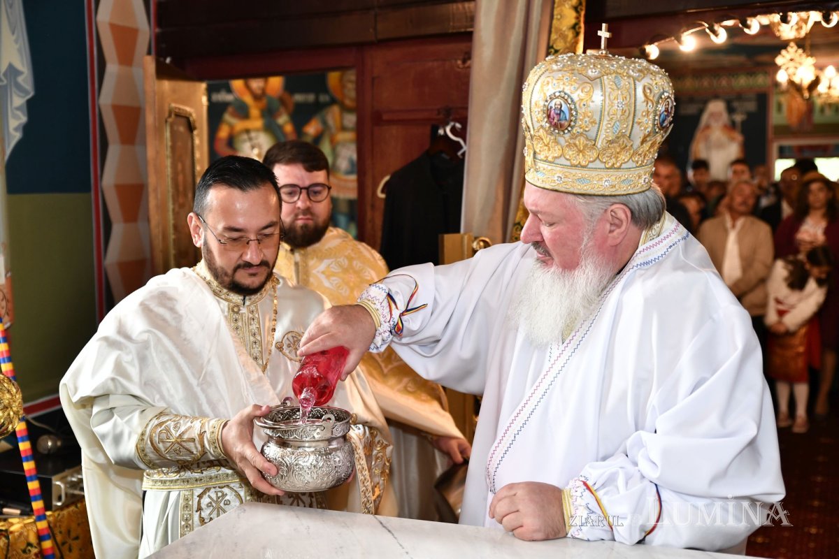 Sfințirea Bisericii „Sfânta Cuvioasă Parascheva” din Măgura 271307