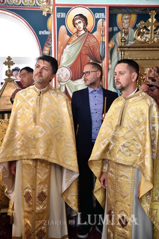 Sfințirea Bisericii „Sfânta Cuvioasă Parascheva” din Măgura 271324