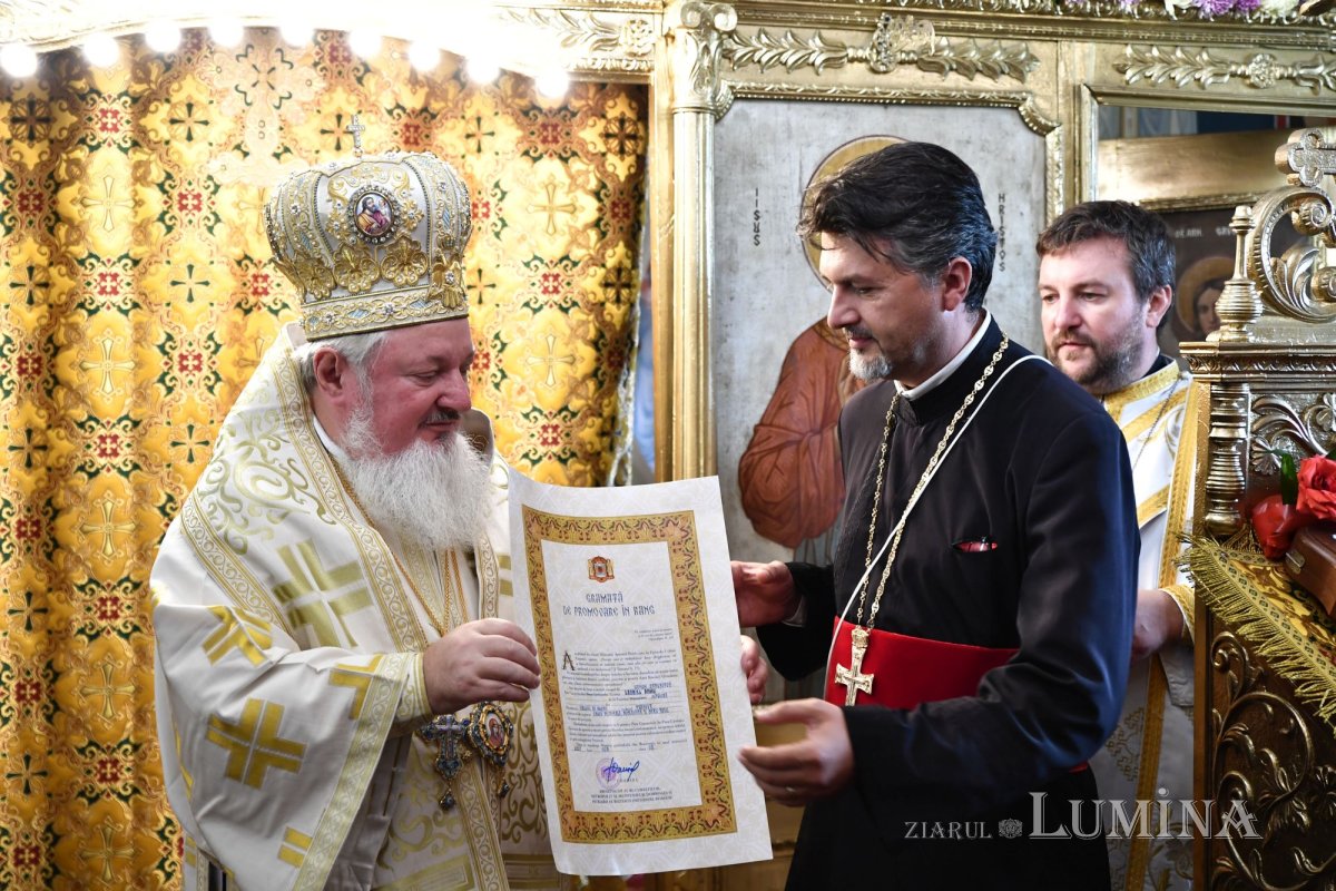 Sfințirea Bisericii „Sfânta Cuvioasă Parascheva” din Măgura 271331