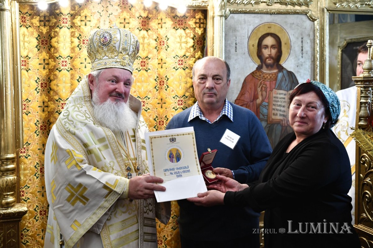 Sfințirea Bisericii „Sfânta Cuvioasă Parascheva” din Măgura 271334