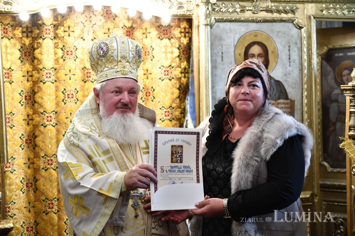 Sfințirea Bisericii „Sfânta Cuvioasă Parascheva” din Măgura 271338