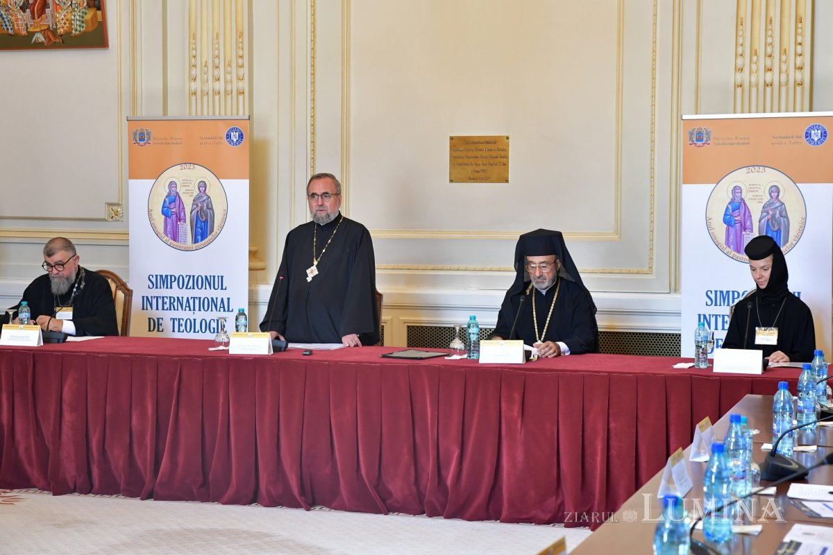 Primele sesiuni ale simpozionului dedicat persoanelor vârstnice 271608