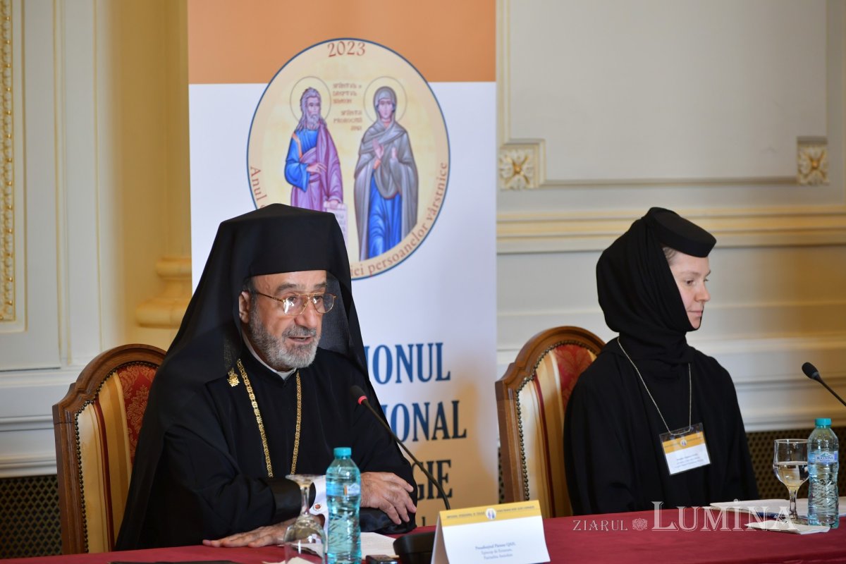 Primele sesiuni ale simpozionului dedicat persoanelor vârstnice 271610