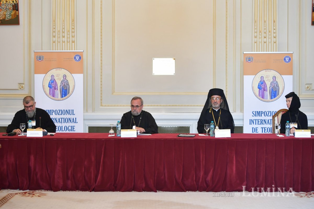 Primele sesiuni ale simpozionului dedicat persoanelor vârstnice 271620