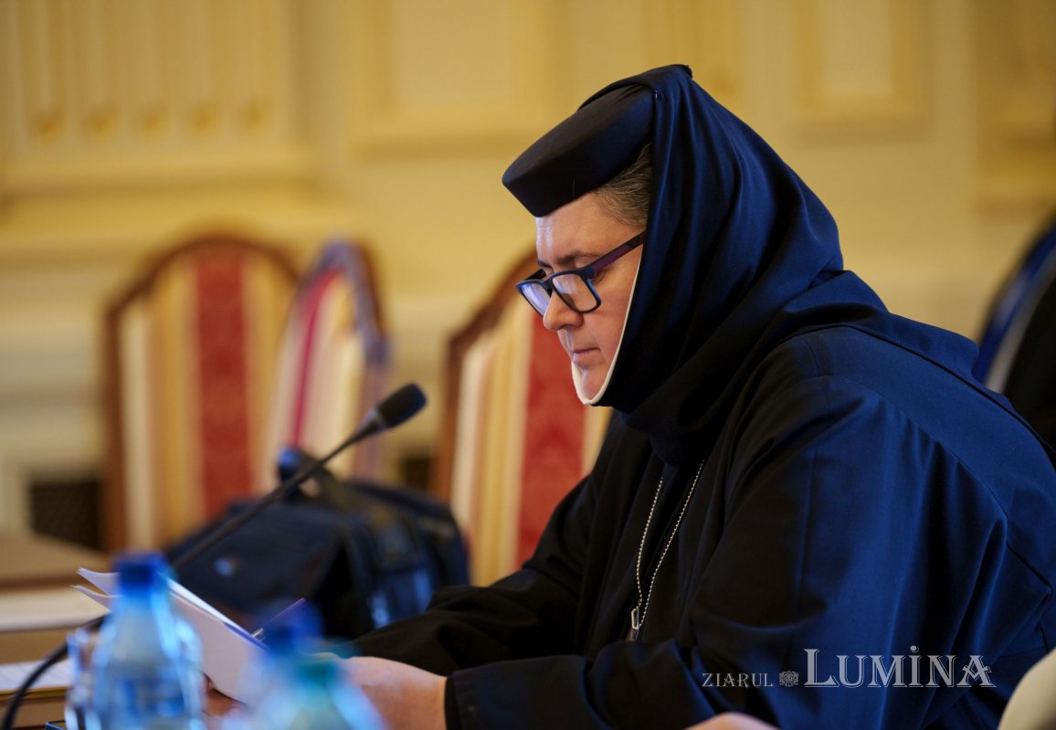 Primele sesiuni ale simpozionului dedicat persoanelor vârstnice 271788