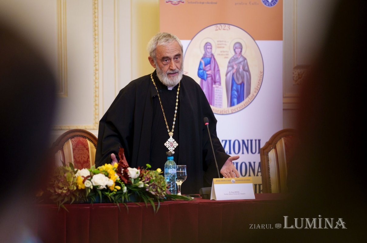 Primele sesiuni ale simpozionului dedicat persoanelor vârstnice 271795