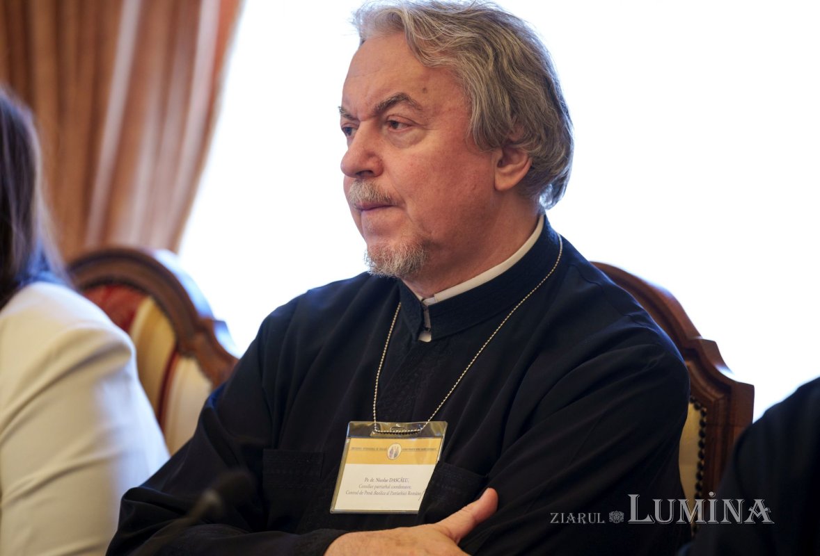 Primele sesiuni ale simpozionului dedicat persoanelor vârstnice 271798