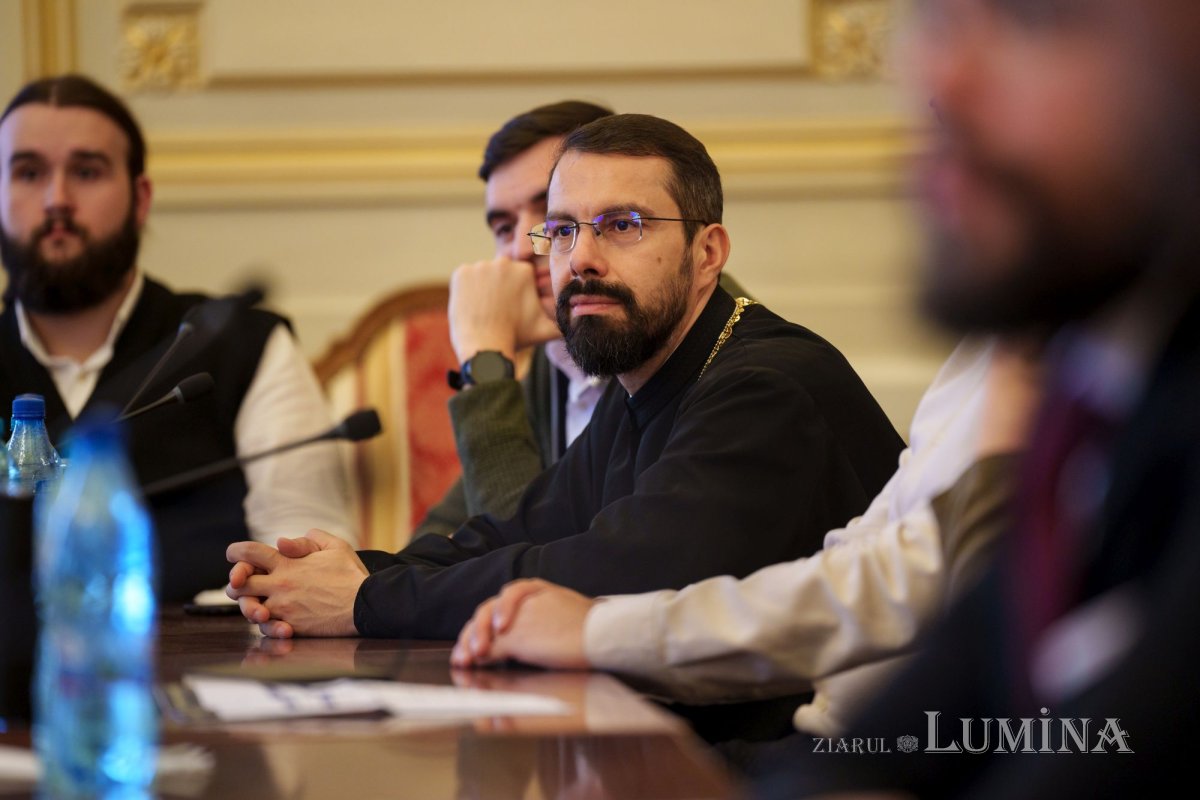 Primele sesiuni ale simpozionului dedicat persoanelor vârstnice 271801