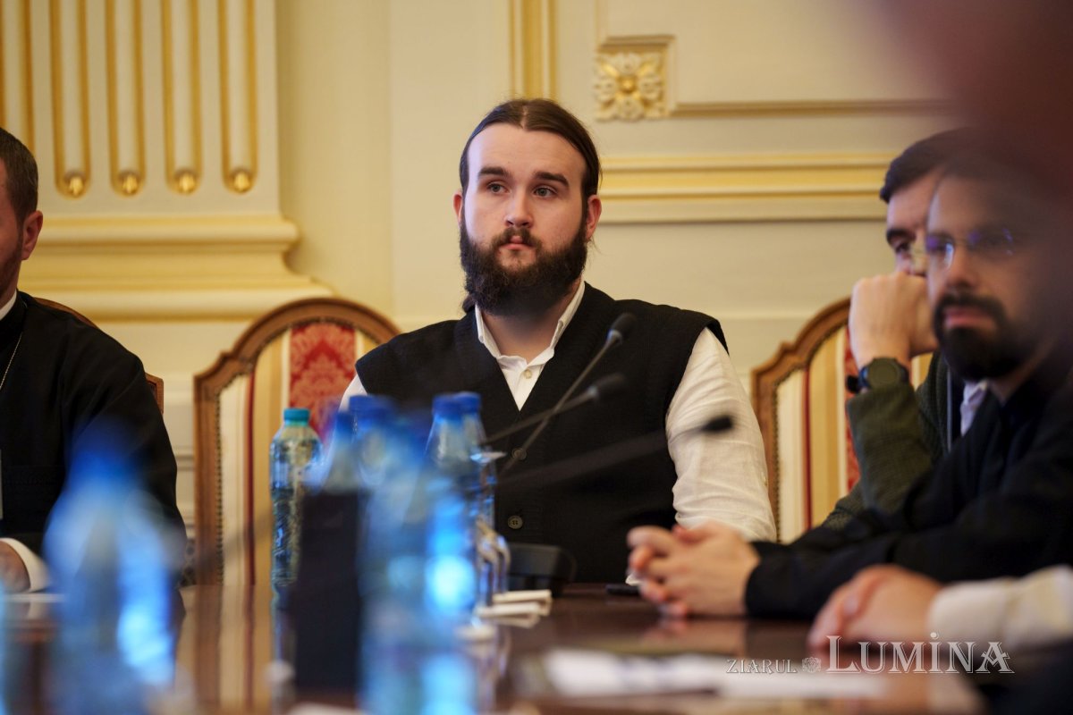 Primele sesiuni ale simpozionului dedicat persoanelor vârstnice 271802