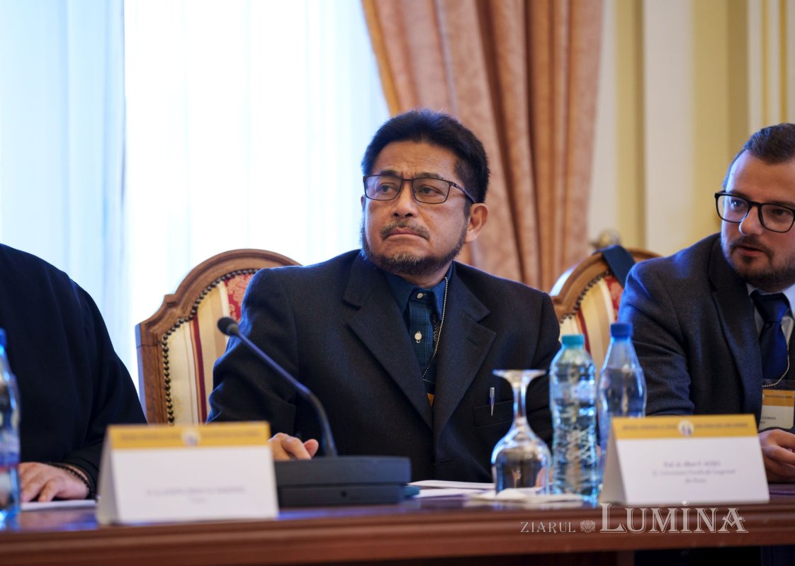 Primele sesiuni ale simpozionului dedicat persoanelor vârstnice 271805