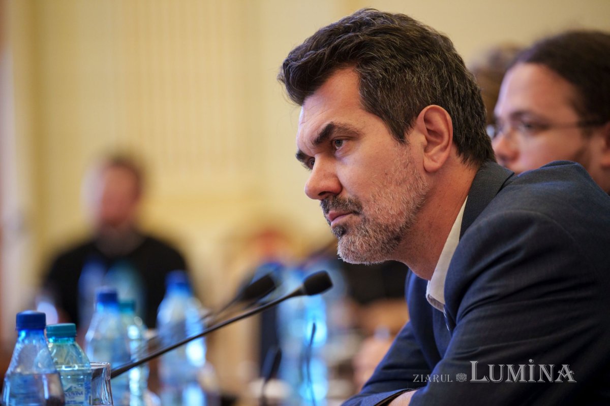 Primele sesiuni ale simpozionului dedicat persoanelor vârstnice 271812