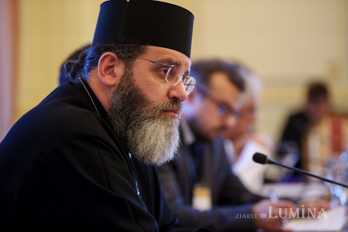 Primele sesiuni ale simpozionului dedicat persoanelor vârstnice 271822