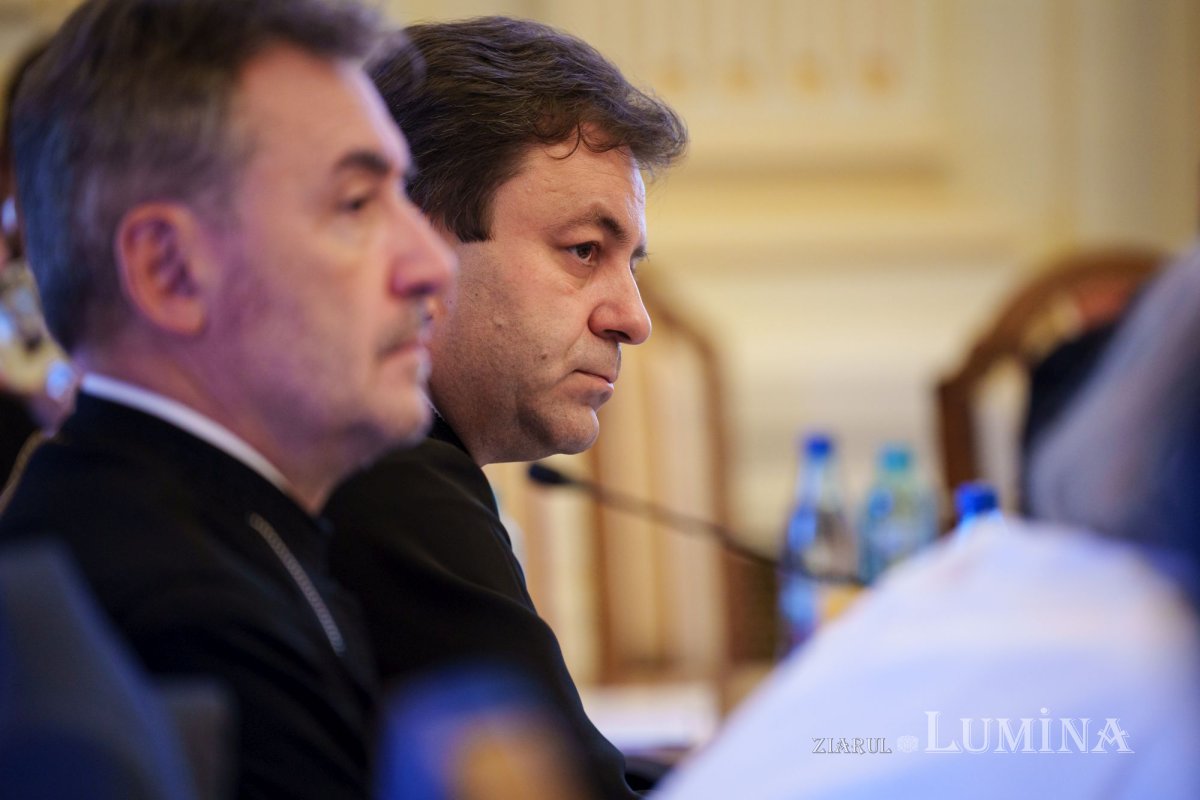 Primele sesiuni ale simpozionului dedicat persoanelor vârstnice 271823