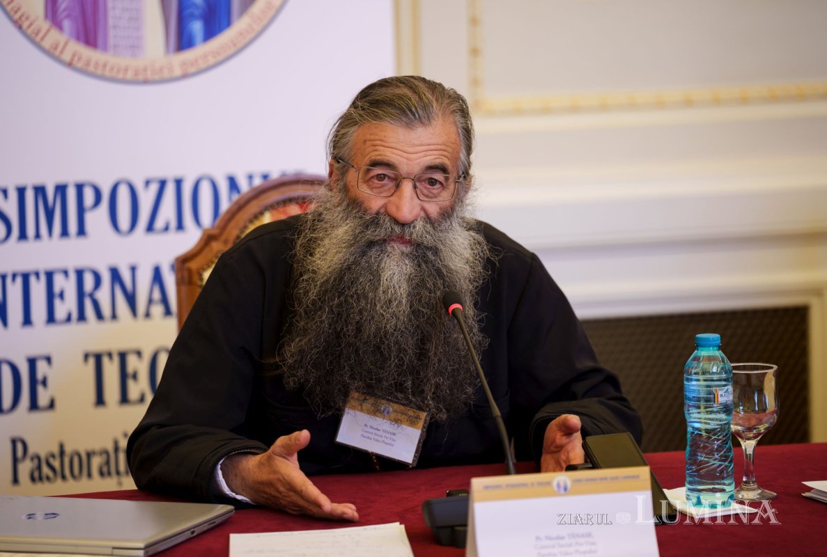 Primele sesiuni ale simpozionului dedicat persoanelor vârstnice 271826