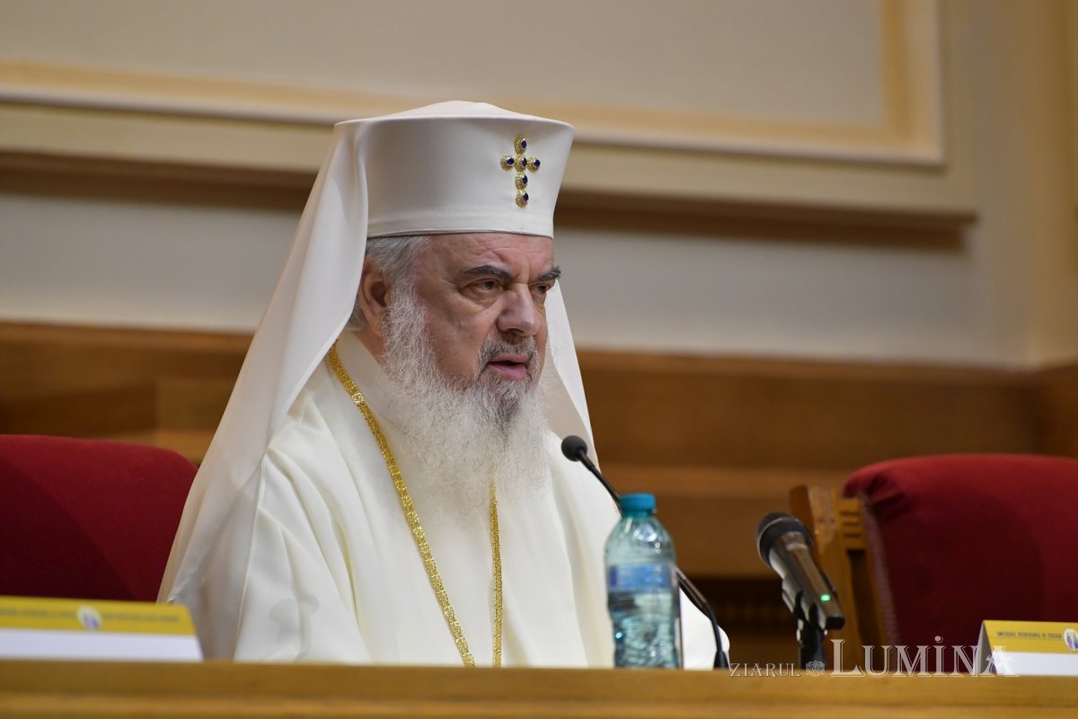 Simpozion internațional de teologie la București  271575